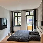 Premium Apartment In Magdeburg Stadtfeld Ost Mit 2 Schlafzimmern & Stellplatz